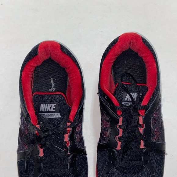 Nike Dual Fusion ST3 Black and Red Shoes Size 10 - Picture 3 of 11